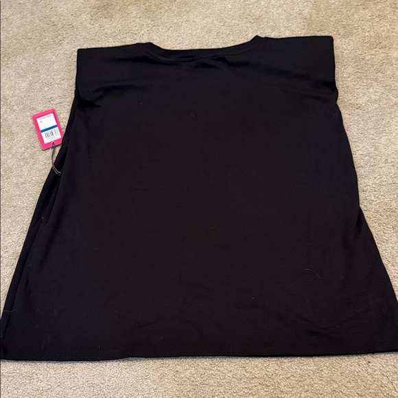 Vince Camuto Black Sleeveless Tee with Shoulder Pads - Picture 7 of 8